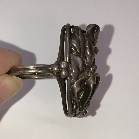 Vintage Sterling Silver Flower Ring, Size 7 1/2 - Picture 6 of 14